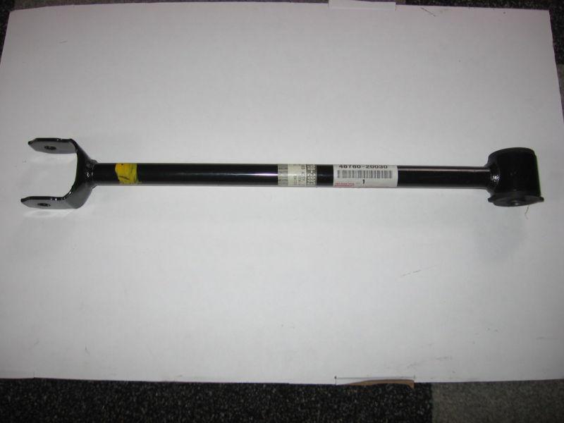 Genuine oem toyota rear strut rod assembly 1991 camry brand new