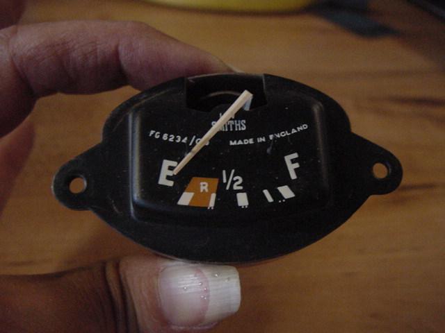 Very good used smiths fuel gauge triumph tr10