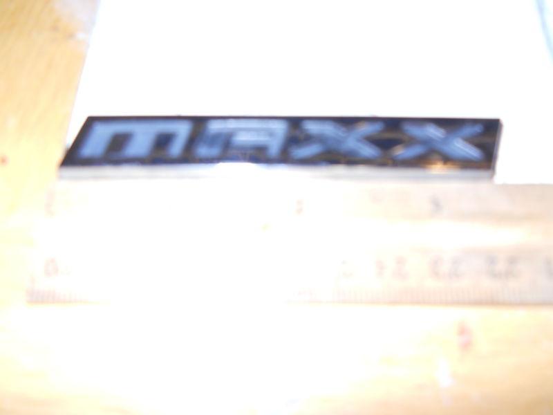 2006 chevy malibu maxx rear emblem