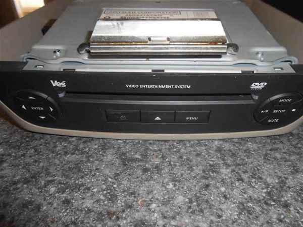 05 durango dvd player and display screen oem