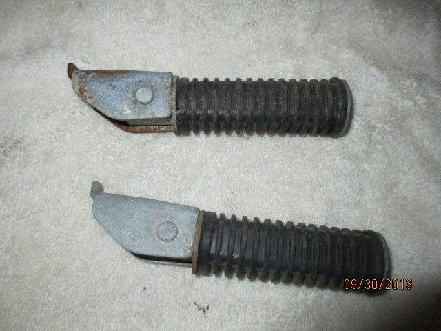 75 honda cb200t cb200 t cb 200 cl rear back passenger foot pegs 