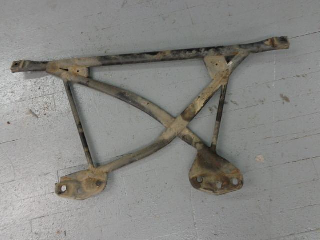 2002 bmw z3 convertible roadster 2.5l cross member support brace