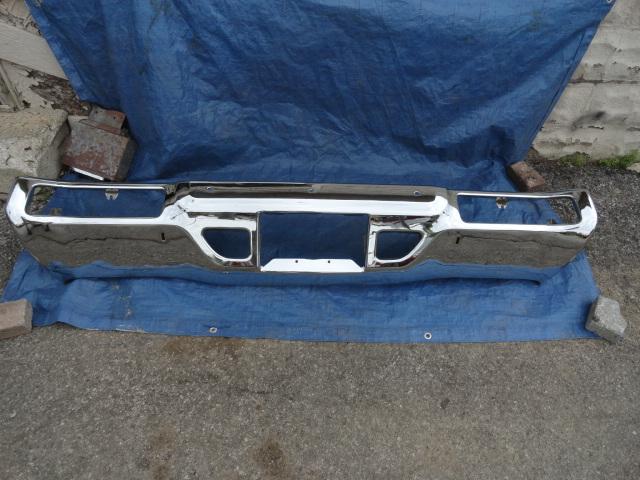 1972-73 lincoln mark rear bumper. ( plated ) 