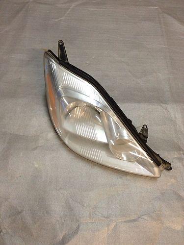 Toyota sienna 04-05 headlight headlamp  right w/o hid oem