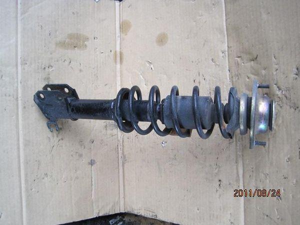 Daihatsu move 1998 front right strut assy [0350100]