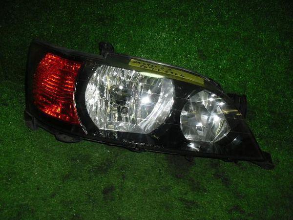 Toyota vista 1998 right head light assembled [9510800]