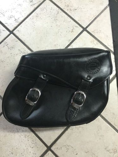 Harley davidson 2003 leather bag right bag