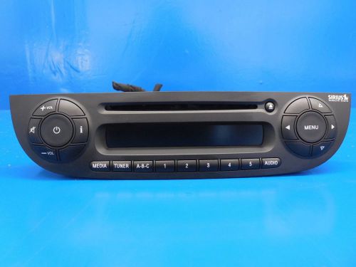 Fiat 500 500e oem stock radio - cd player mp3 sirius part# 28449975