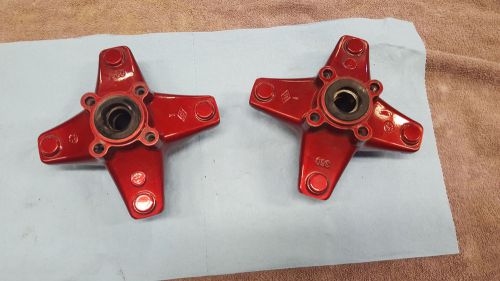 Banshee stock front wheel hubs powder coated candy red