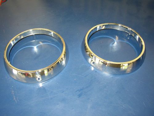 Nos 1970-1 plymouth cuda fog/road lamps bezels #3403845