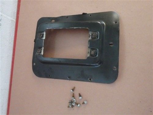 Automatic transmission shifter cover plate access hole jeep cherokee xj 1991-01