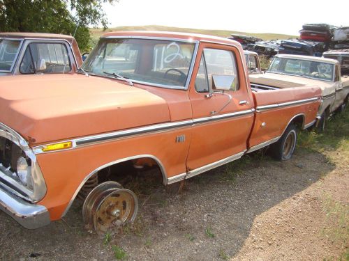 Used 1974 ford f100 ranger pickup, glove box lid, lot # 112