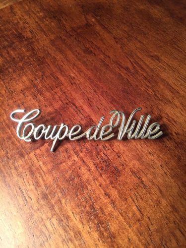 Cadillac coupe seville nameplate emblem 1984-1983 auto part car part