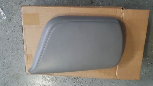 Corvette c7 console lid armrest gray  2014 2015  3lt