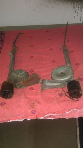 Packard caribbean / 400 rear antennas as a set