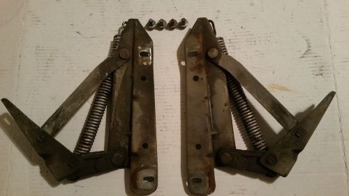 Hudson jet hood hinges and springs