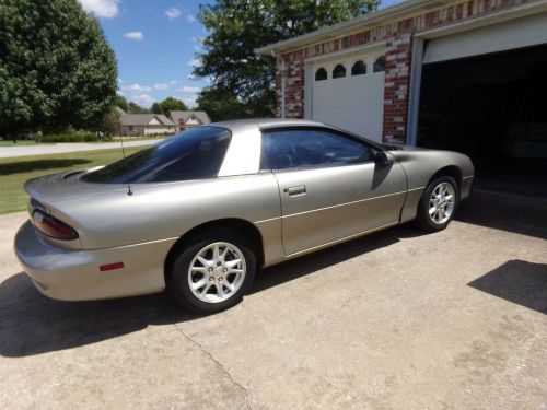 2000 chevrolet camaro