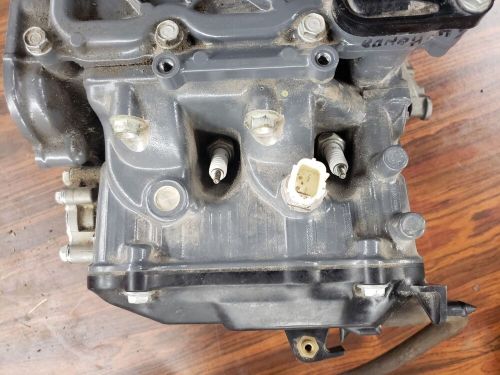 Honda 12000-zw9-405za cylinder block assy - running motor