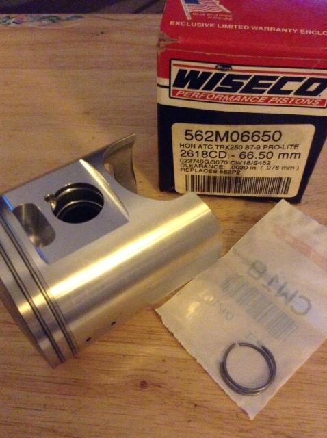 #1433 wiseco complete piston kit fits honda atc trx250 1987-89  66.50mm