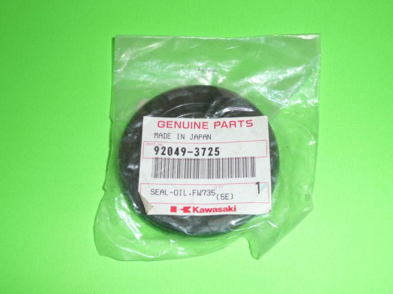 Kawasaki oil seal 92049-3725 kawasaki jh1200 ultra 150 jt1200 stx-r oil seal