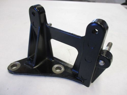 8219441 induction manifold bracket for mercury mariner outboards 8m0039350