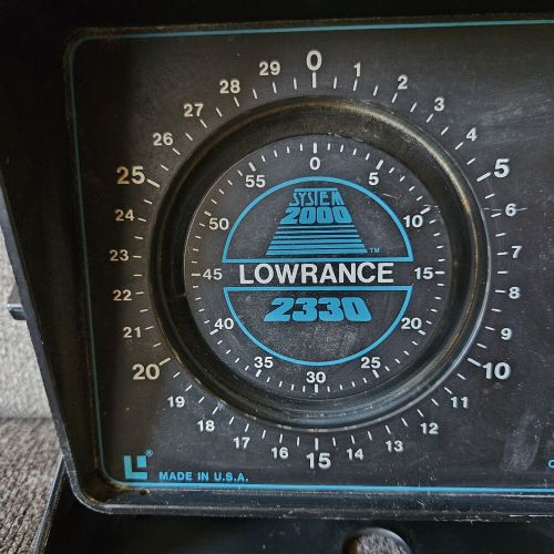 Lowrance 2330 system 2000 vintage boat tri-range flasher fish &amp; depth finder