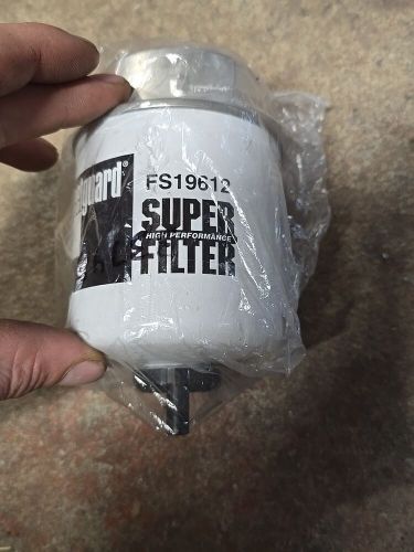 Fleetguard fs19612 fuel filter replaces cat 151-2409 my id # k