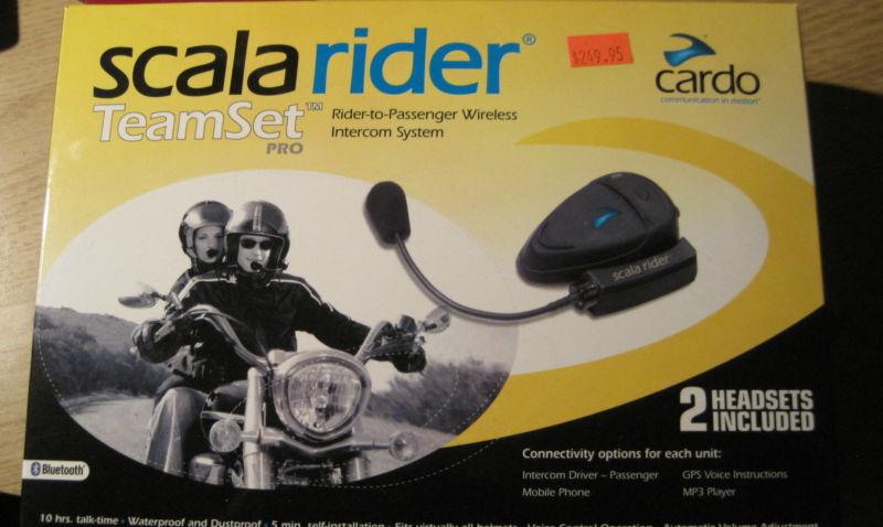 Cardo scala rider wireless intercom system set rider to passenger new 