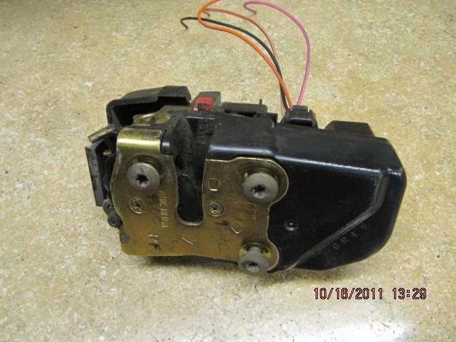 99-04 jeep grand cherokee lock actuator passenger front rf 03 02 01 00 3