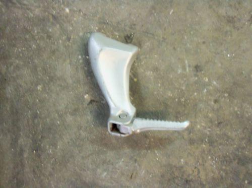 Suzuki tl1000r left passenger peg+ bracket 2003 109177