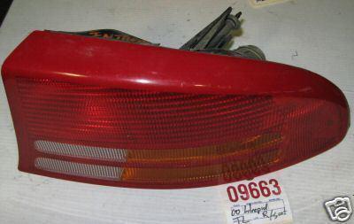 Dodge 00 01 02 03 intrepid taillight tail light lamp rh 2000 2001 2002 2003