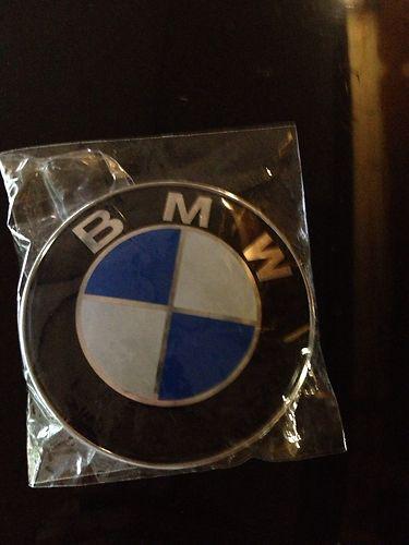 Bmw front hood or trunk emblem badge - 82mm bmw 1 3 5 7 series - usa 