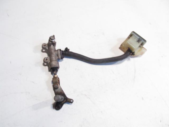 Suzuki gsx750f katana 750 89-97 rear brake master cylinder w reservoir 120081