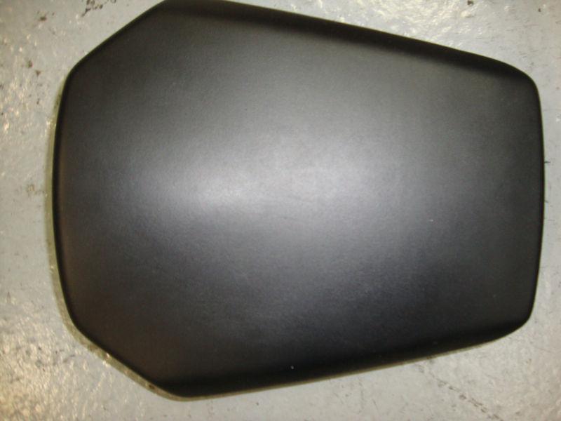 2013 cbr 1000rr oem passenger seat 