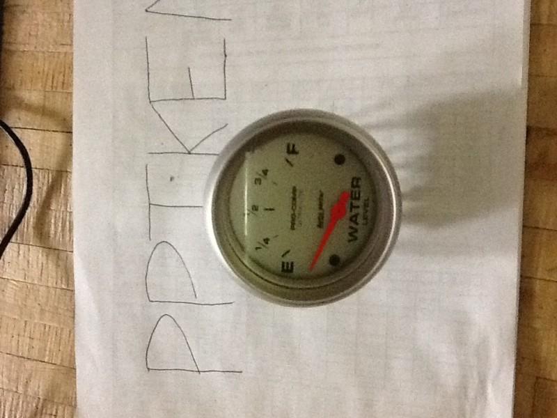 Auto meter silver water level gauge