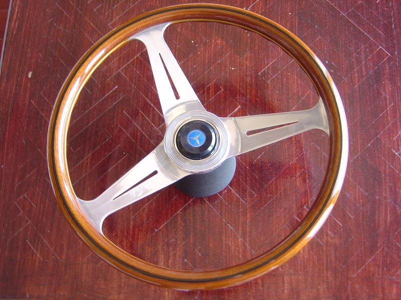 Mercedes 113 230 250 sl nardi steering wheel & hub nos