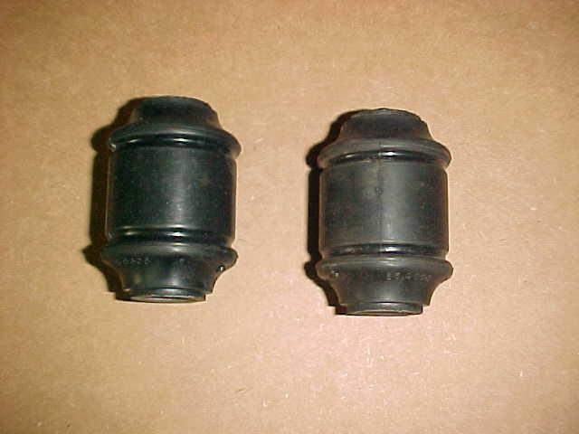 Pair volvo 940 960 740 760 & 745 new torque arm bushings  1229608