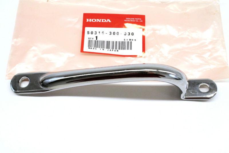 New chrome rear seat grab lift handle 69-71 cb750 cb750k k0-k1 oem honda #h06