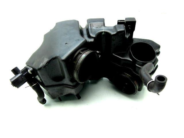 06 07 08 09 10 11 12 13 boulevard m109r airbox ar cleaner assembly