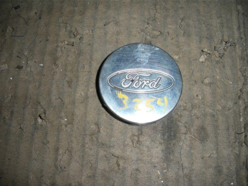 93 94 95 96 ford escort center cap cover hub 