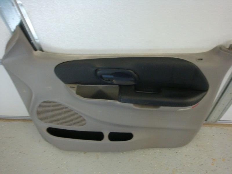 99 00 01 02 03 04 ford f150 standard 2 dr passenger/left&right side  door panels