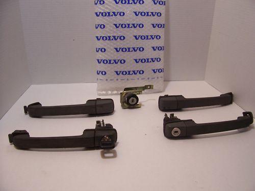 Volvo 850  sedan all exterior  door handles handle s  and trunk lock  with key!