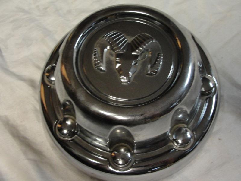 Oem dodge ram chrysler 8-lug center cap 52039264  80207