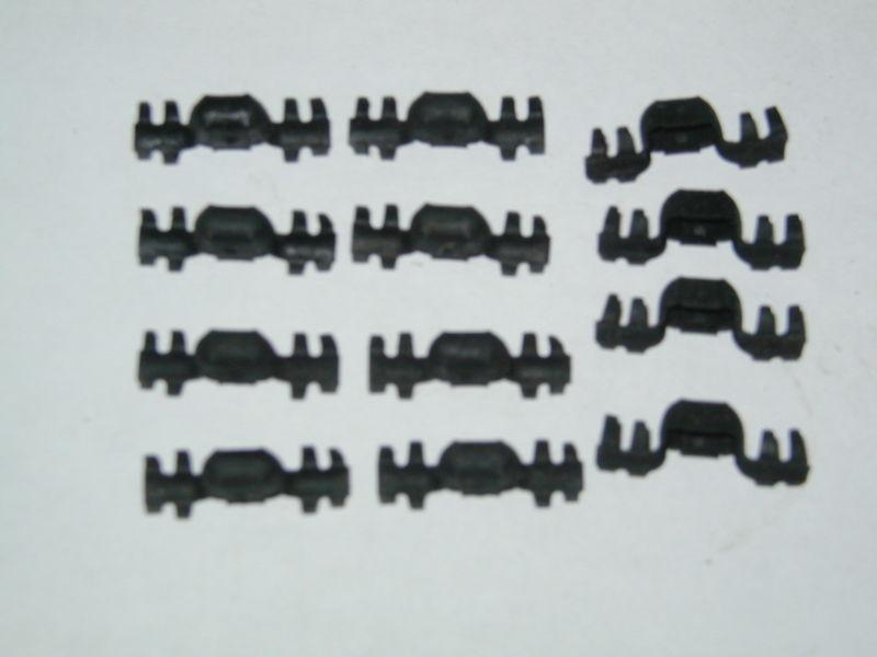 Nos gm fender molding clips, pontiac 1941 