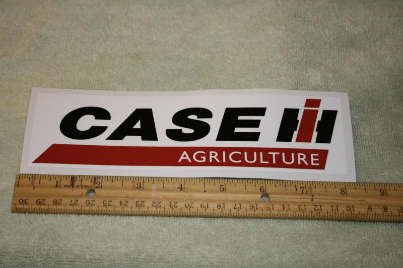 Case agriculturewhite vinyl with black and white lettering