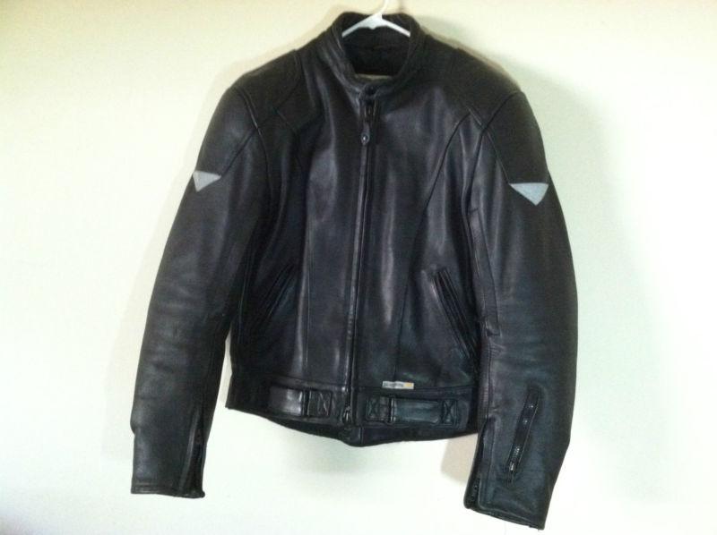 S & h motorcycle leather jacket size 42