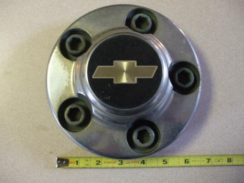 Chevy truck wheel hub cover