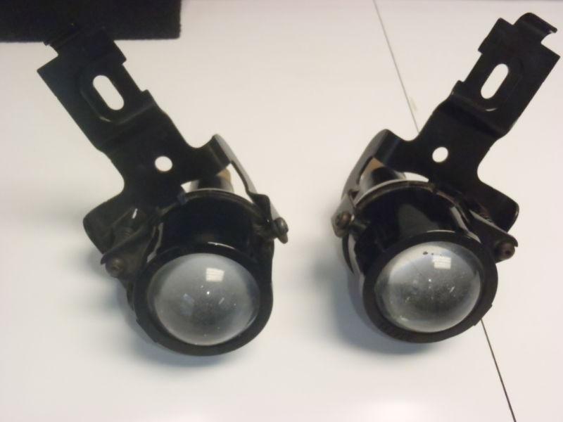 97-04 corvette c5 front fog lights pair with brackets 