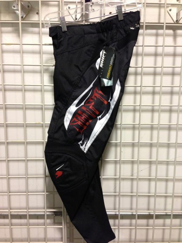 Shift youth assault pants black/red 26" waist brand new w/tags no reserve