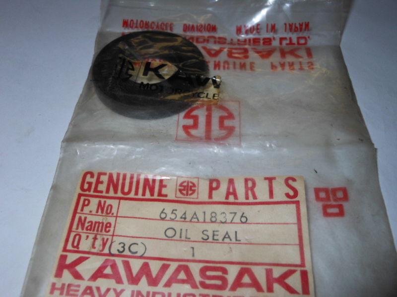 Nos kawasaki oil seal f12mx 1974-1976 kx250 kx400 654a18376